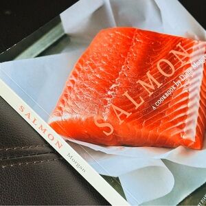 Salmon 🍣 A Cookbook Diane Morgan Paperback Recipe Book